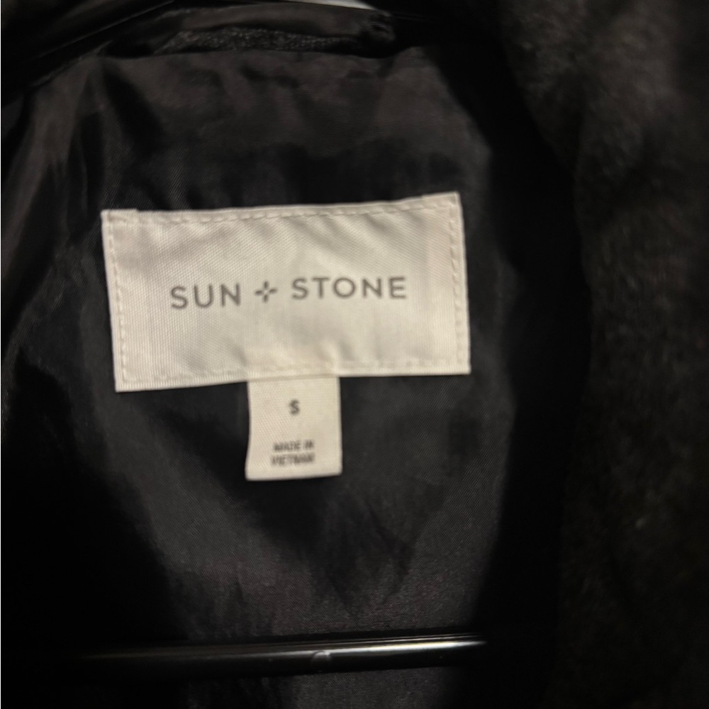 Sun + Stone Black Jacket - Picture 2 of 2